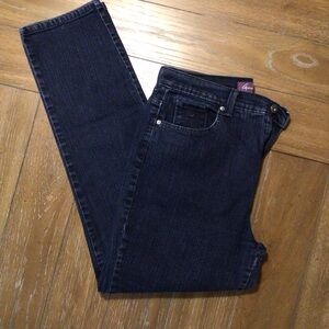 Gloria Vanderbilt Women’s Black Denim Jeans